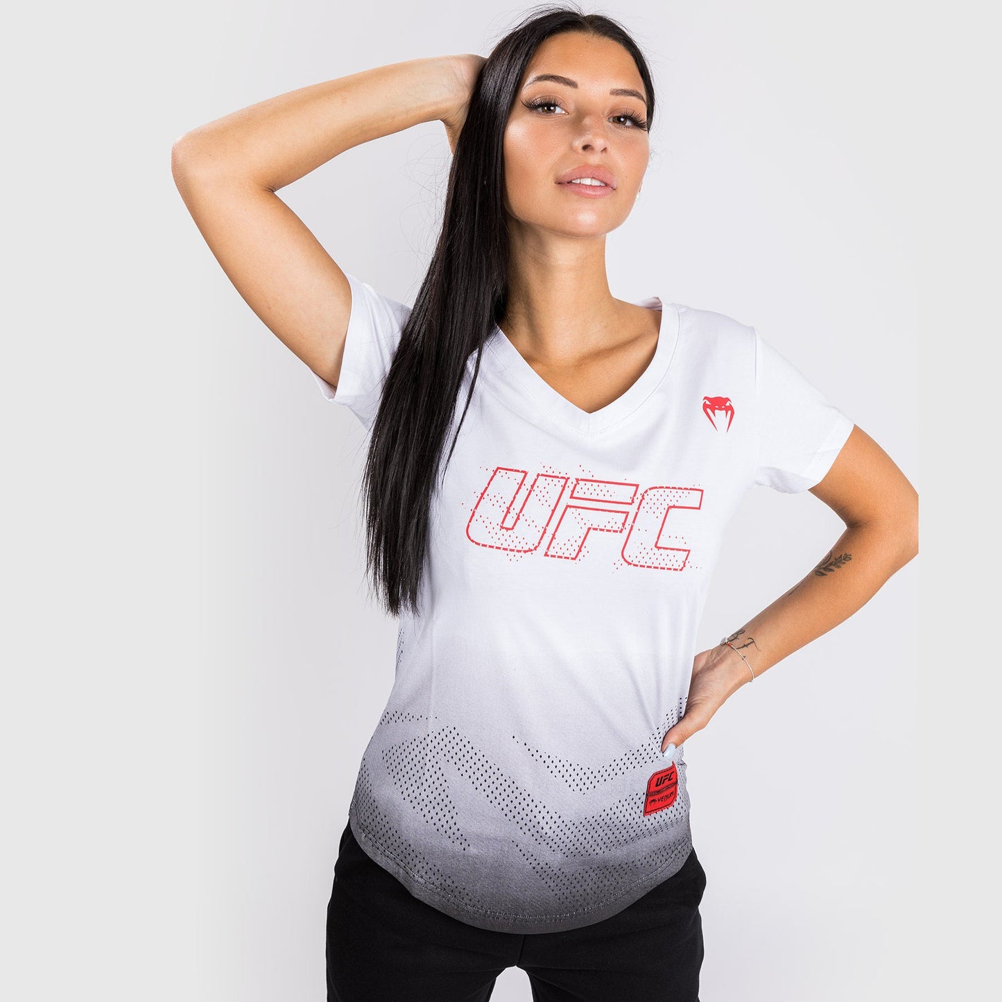 UFC Venum Authentic Fight Week 2 女士短袖T恤 – 白色