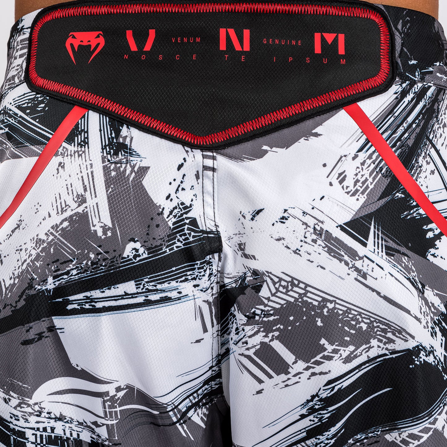 Venum Electron 3.0 格斗短裤 – 灰色/红色