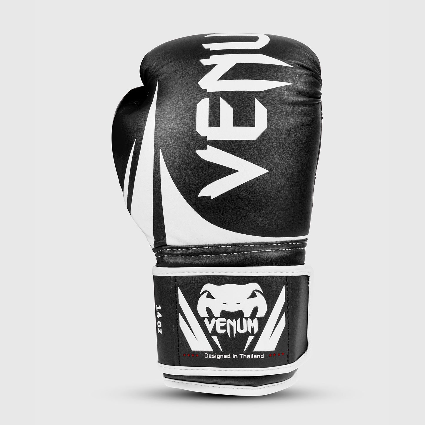 Venum Challenger 2.0 拳击手套 – 黑色/白色