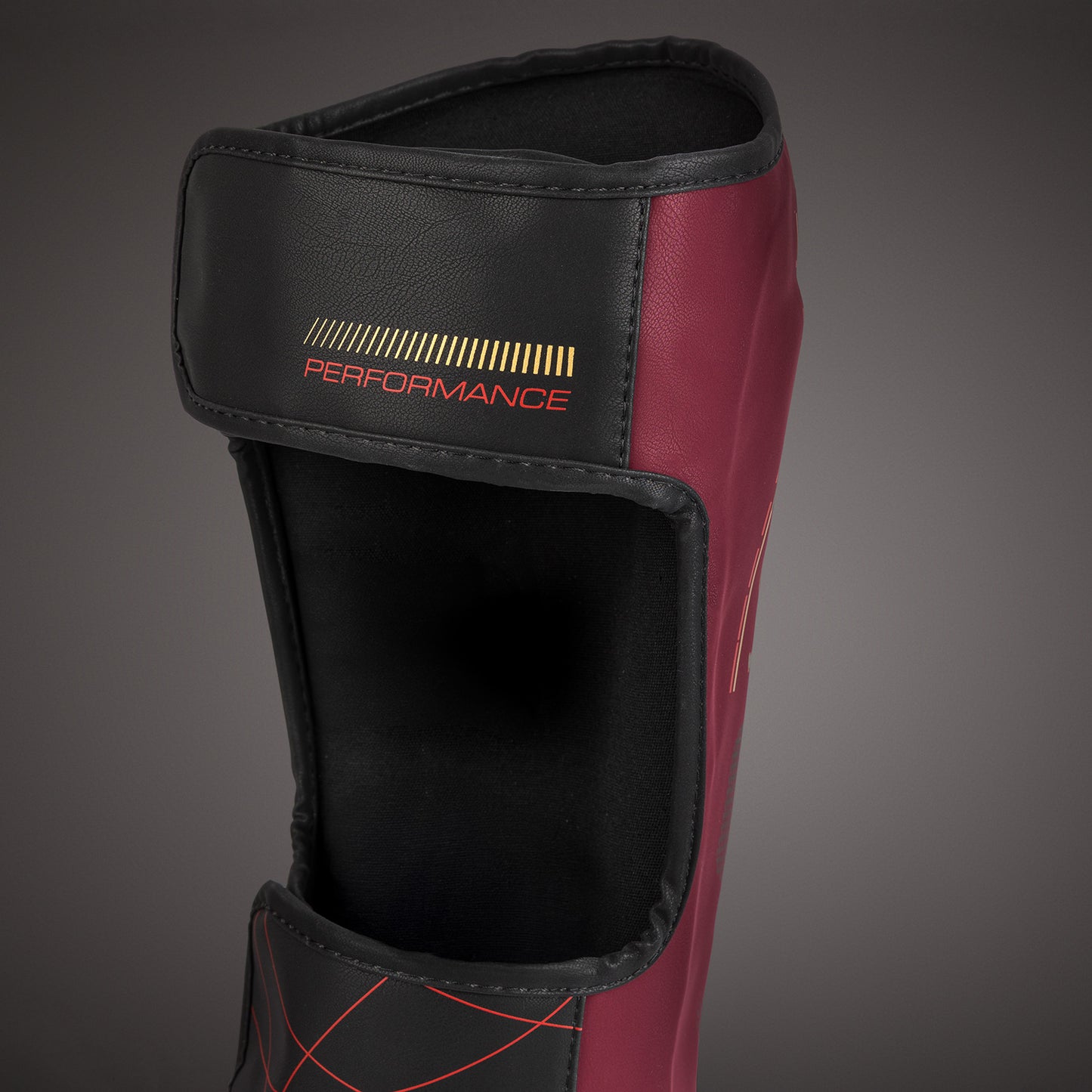 Venum Tactical XT 护胫 – 黑色/酒红色/金色