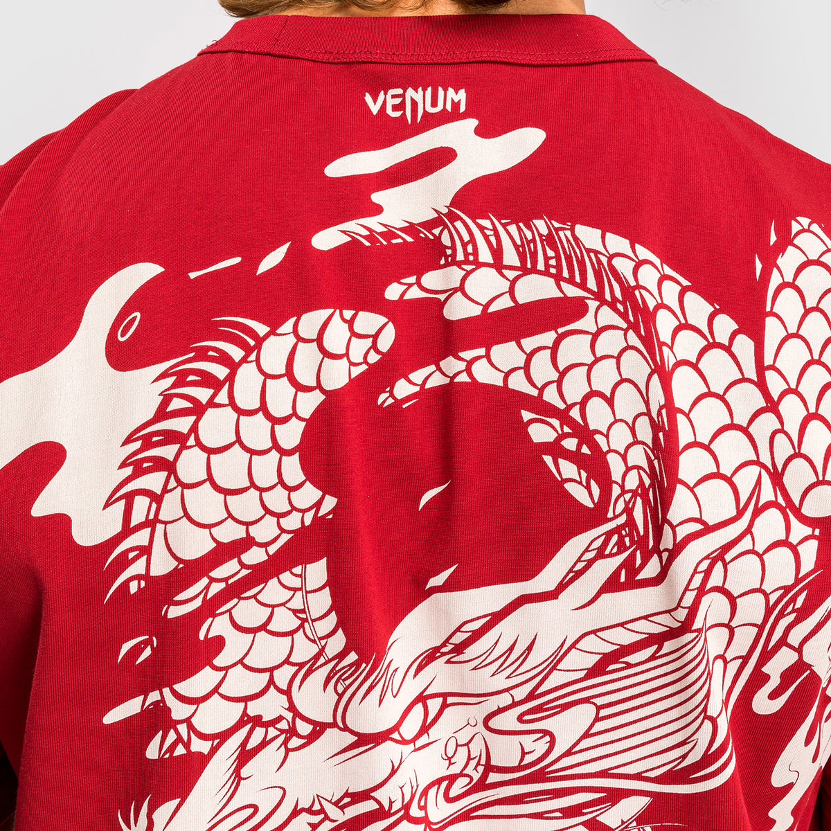 Venum Dragon’s Flight 男士款T恤 – 樱桃红/奶油白