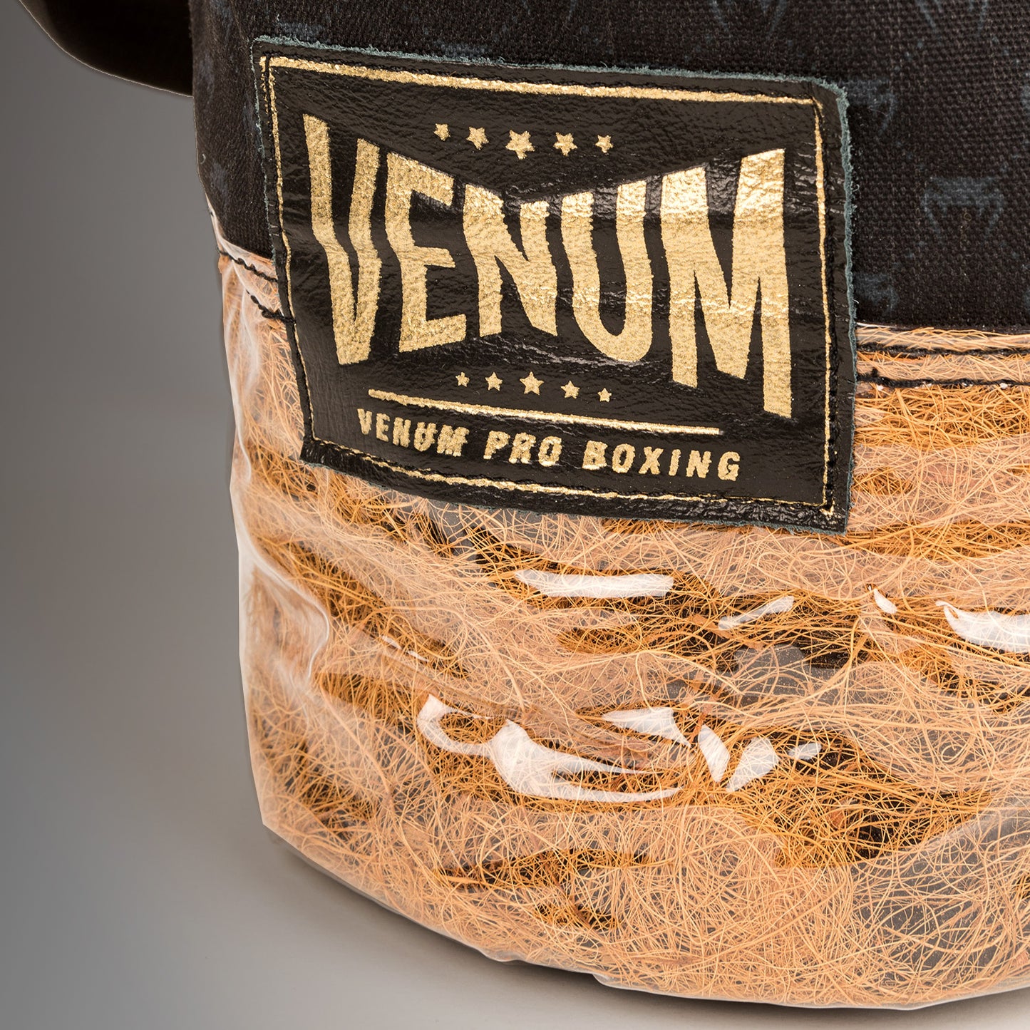 Venum Coco Monogram Pro系带拳击手套 – 强烈黑色