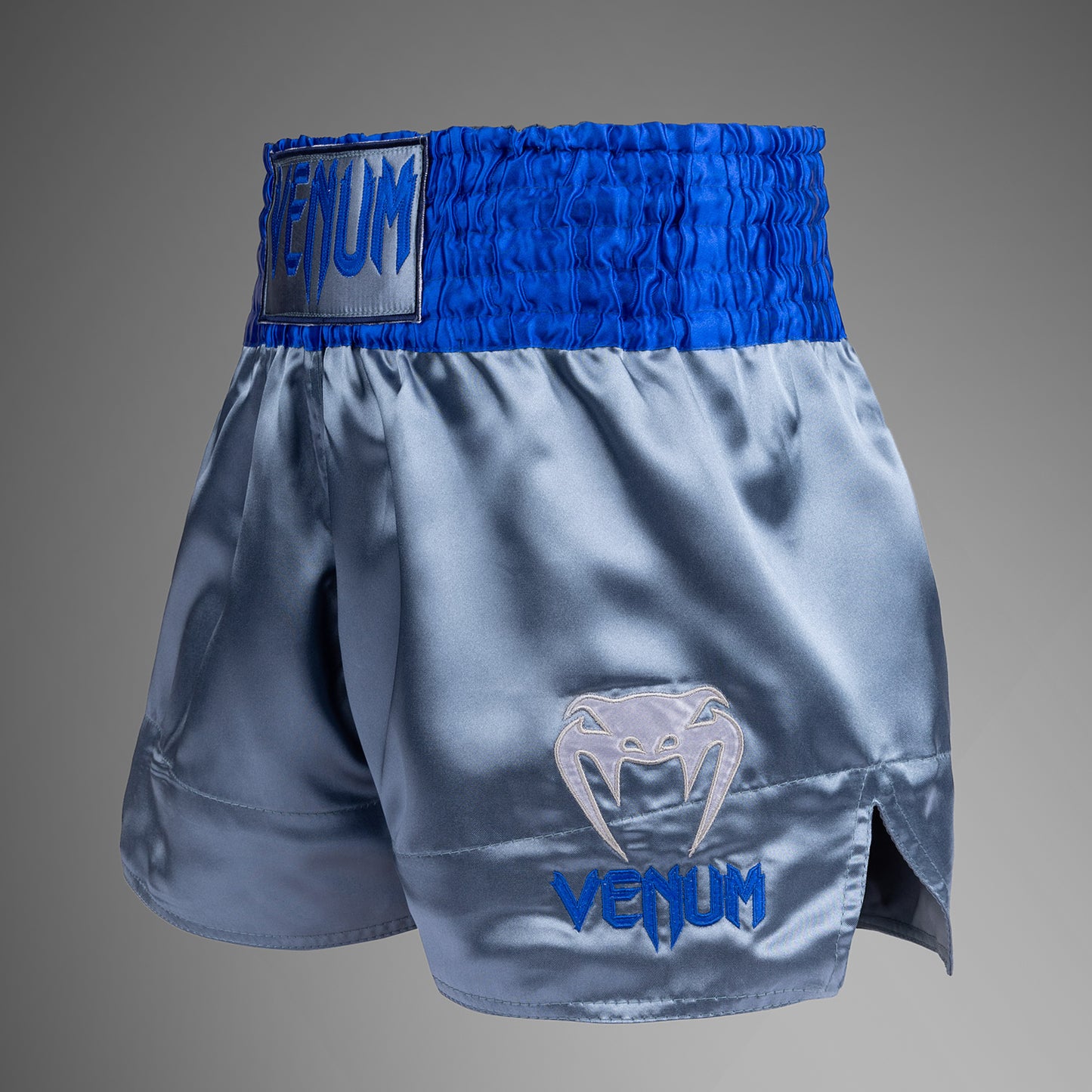 Venum Classic 泰拳短裤 – 灰色