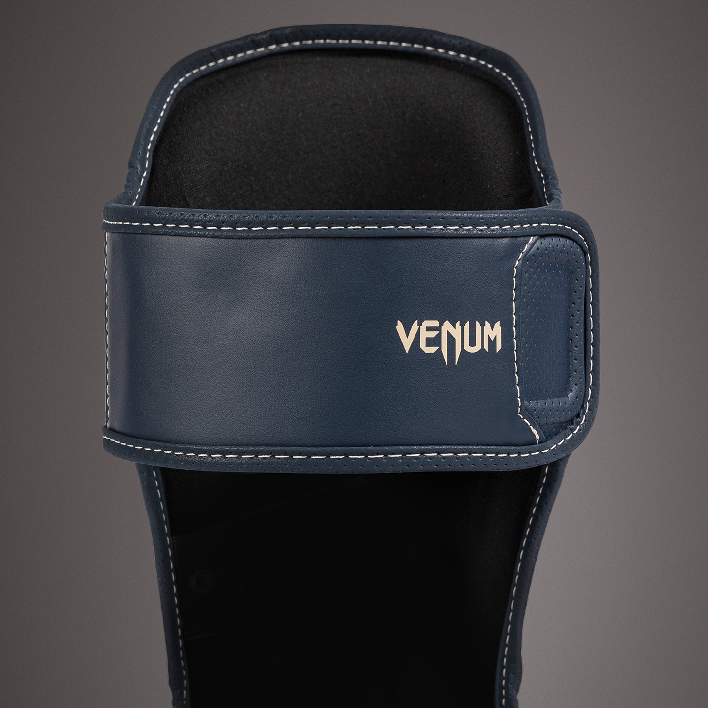 Venum Impact Evo 护胫 – 冰蓝色