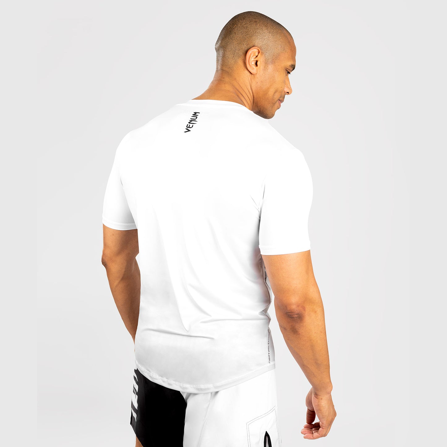 Venum x Ares Dry Tech T恤 – 白色
