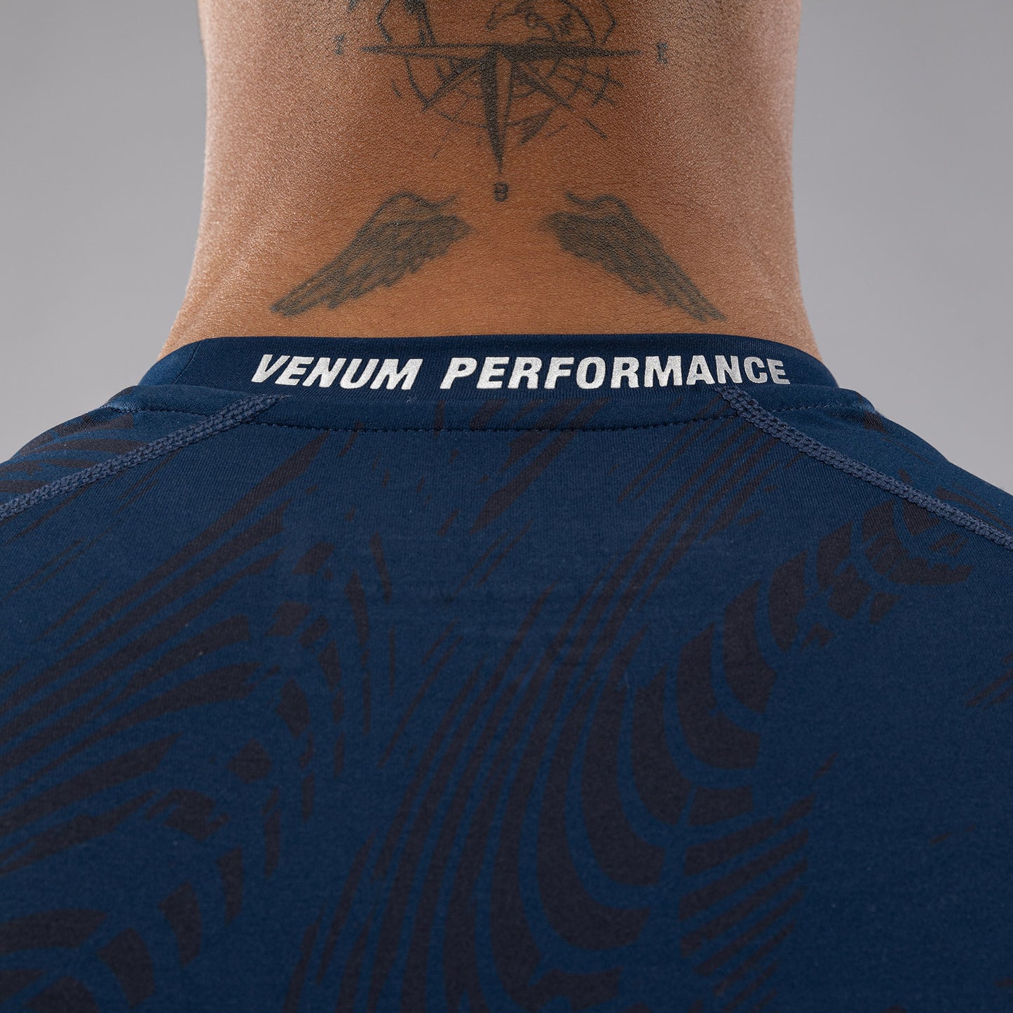 UFC Fusion by Venum Fight Week 男士短袖紧身防磨衣 – 海洋蓝
