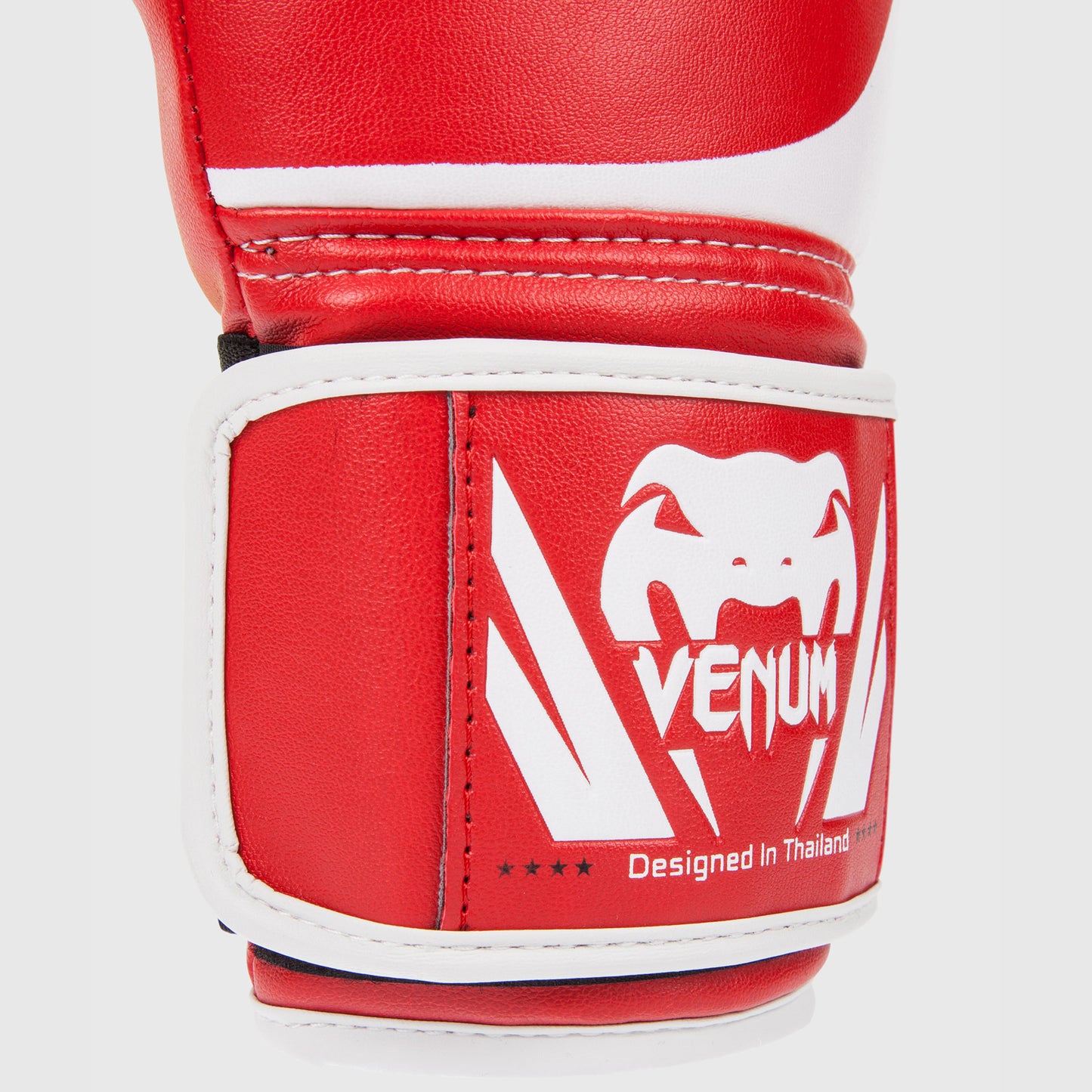 Venum Challenger 2.0 拳击手套 – 红色