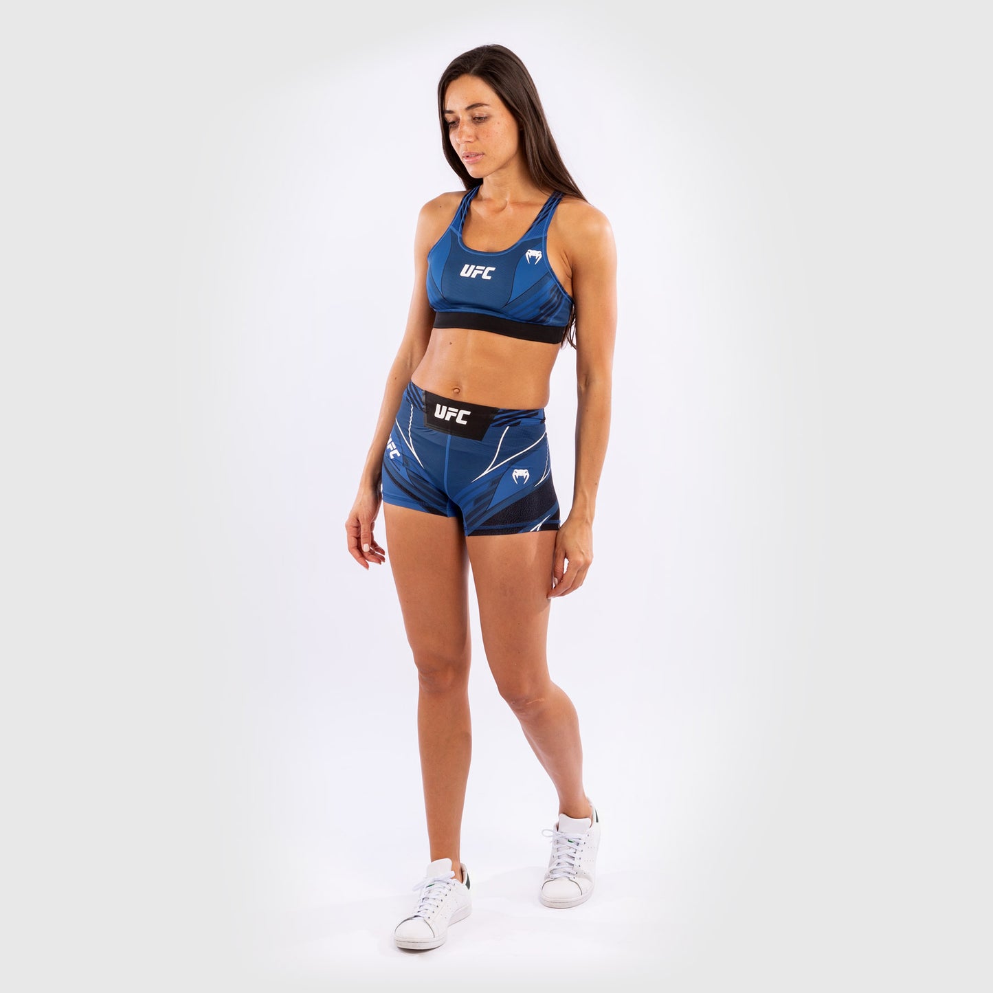 UFC Venum Authentic Fight Night 女士综合格斗短裤 – 短款 – 蓝色