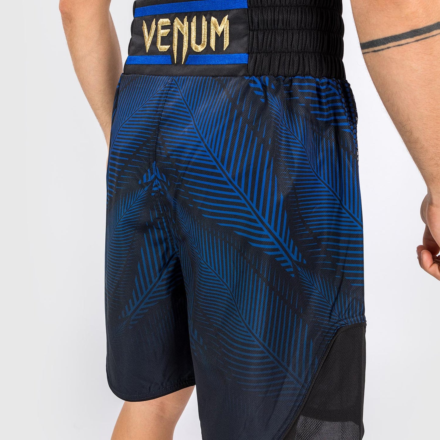 Venum Phantom Loma 拳击短裤 – 黑色/蓝色