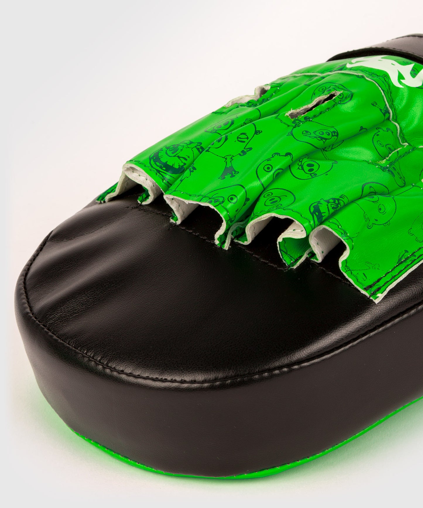 Venum Angry Birds Focus Mitts - Green