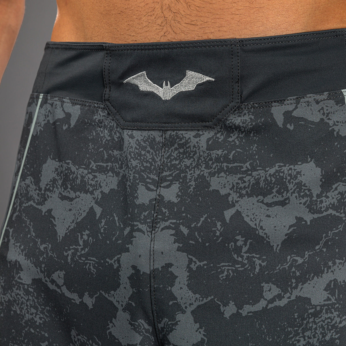 Venum x Batman 格斗短裤 - 灰色
