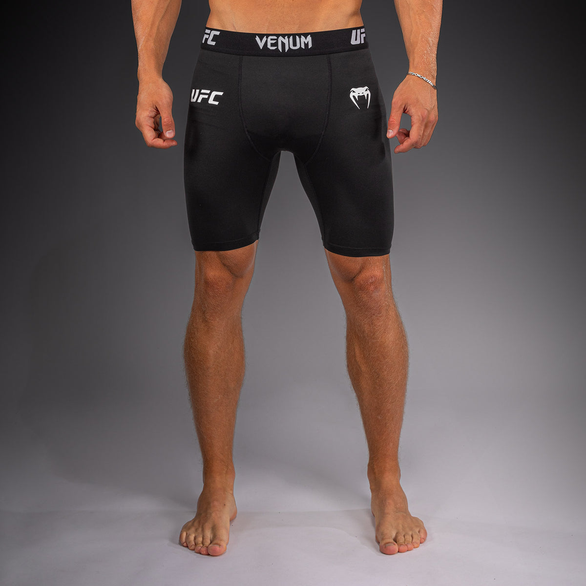 Venum UFC Unity by Venum Authentic Fight Week 男子功能压缩短裤 - 黑色