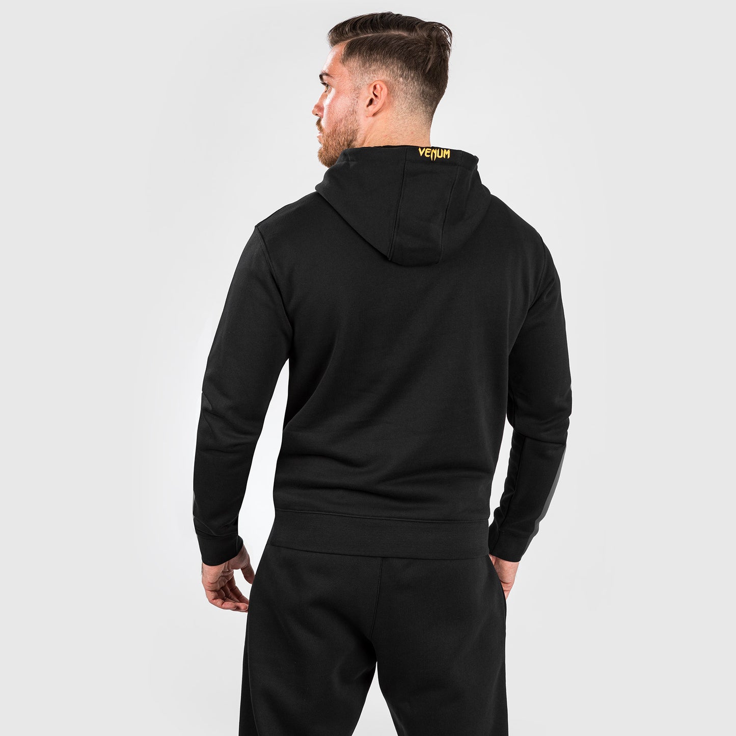 UFC Adrenaline by Venum Replica 男士连帽衫–冠军