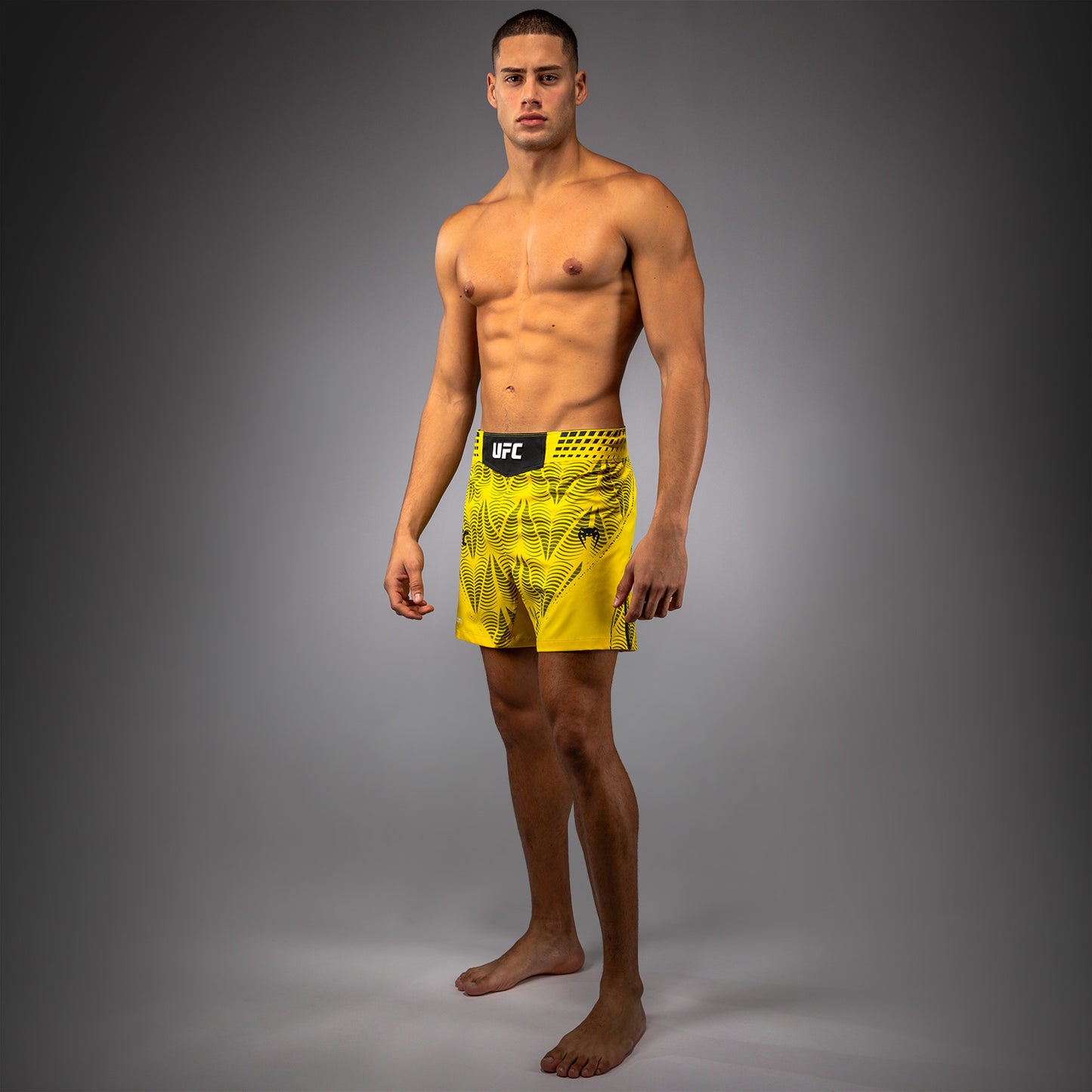 男士UFC Zenith by Venum黄色Authentic格斗短裤Fit格斗短裤
