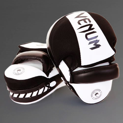 Venum Focus Mitts Cellular 2.0 - 白色/黑色（对）