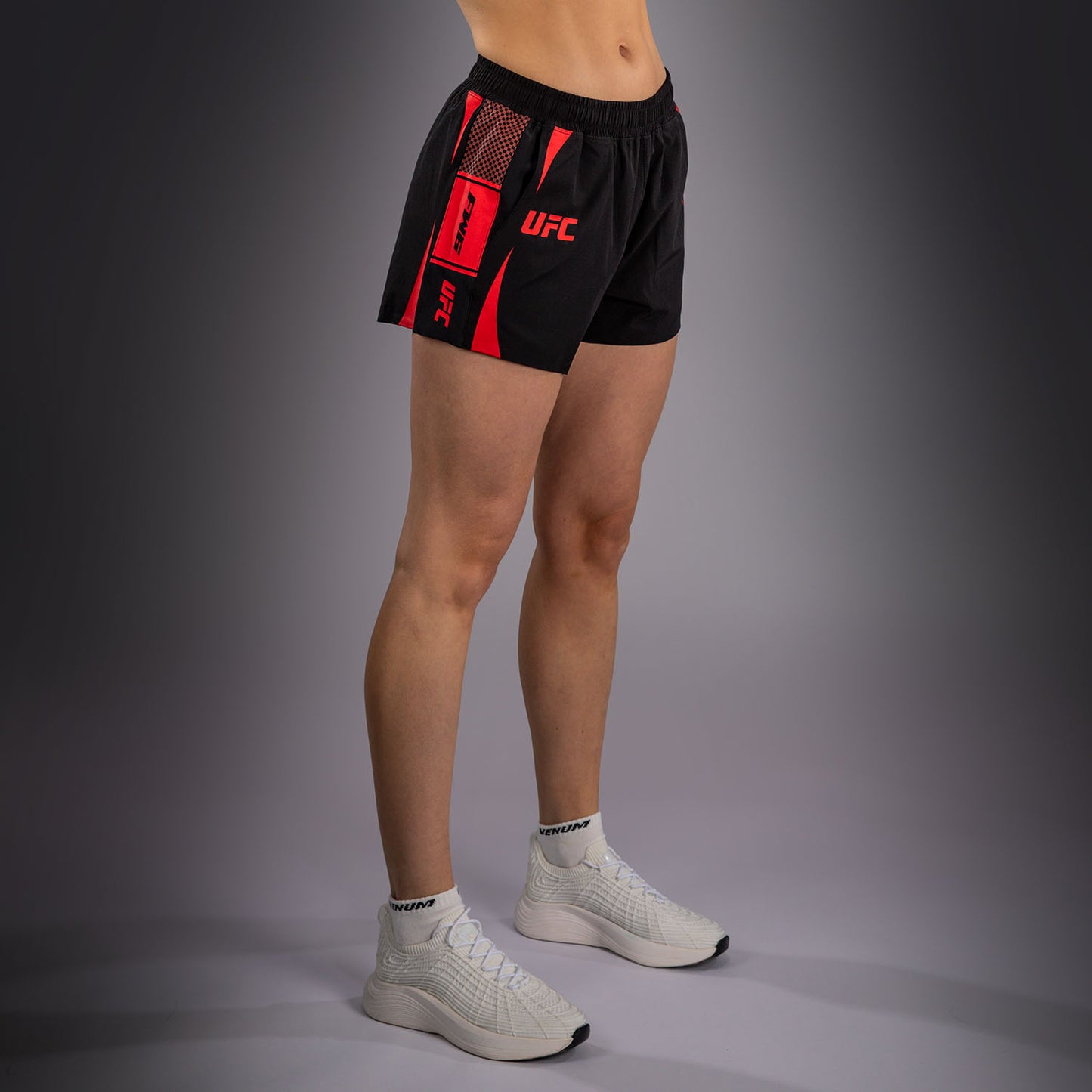 Venum UFC Unity by Venum Authentic Fight Week 女子功能短裤 - 黑色