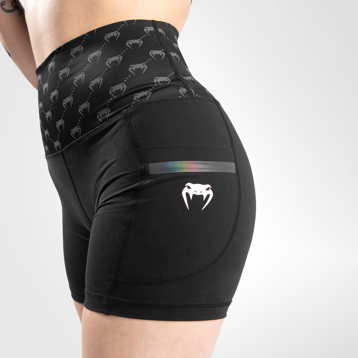 Venum Monogram 紧身短裤 – 女士款 – 黑色/粉红金