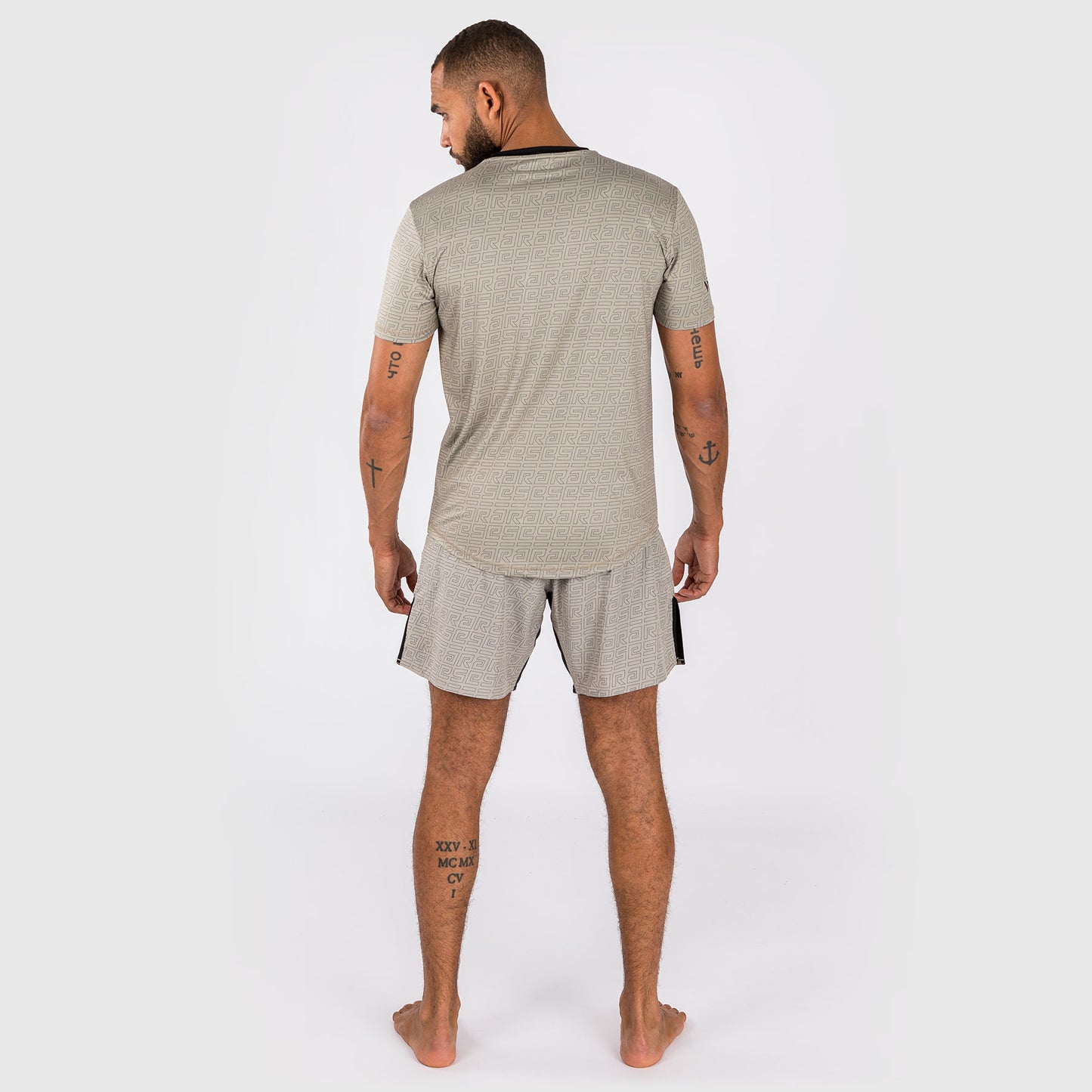 Venum x Ares 2.0 Dry Tech T恤 – 沙色
