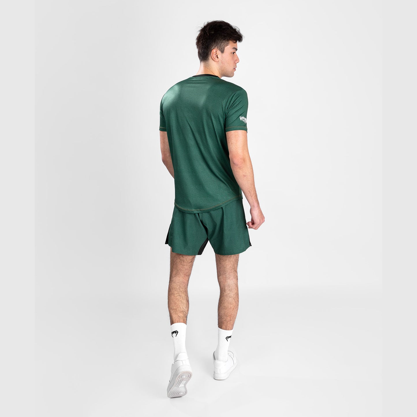 Venum x Ares 2.0 Dry Tech T恤 – 卡其色