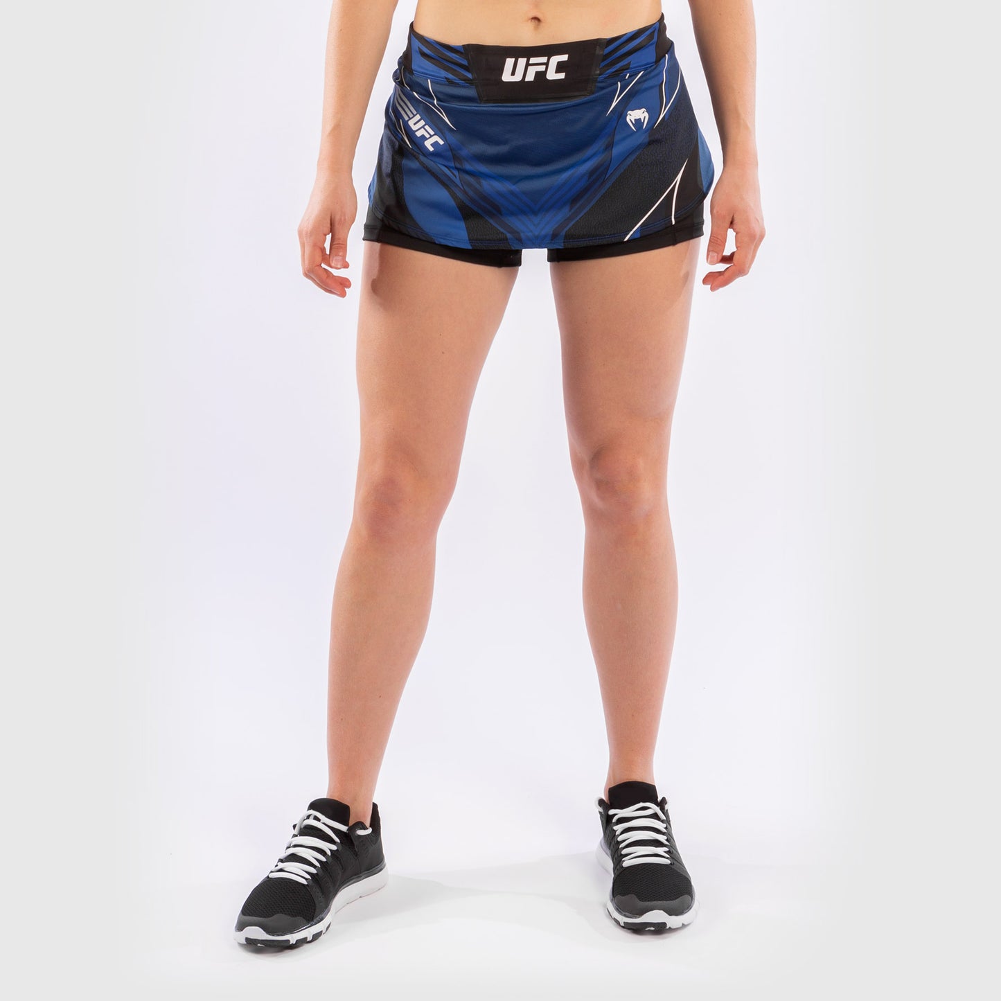 UFC Venum Authentic Fight Night 女士格斗短裤 – 蓝色