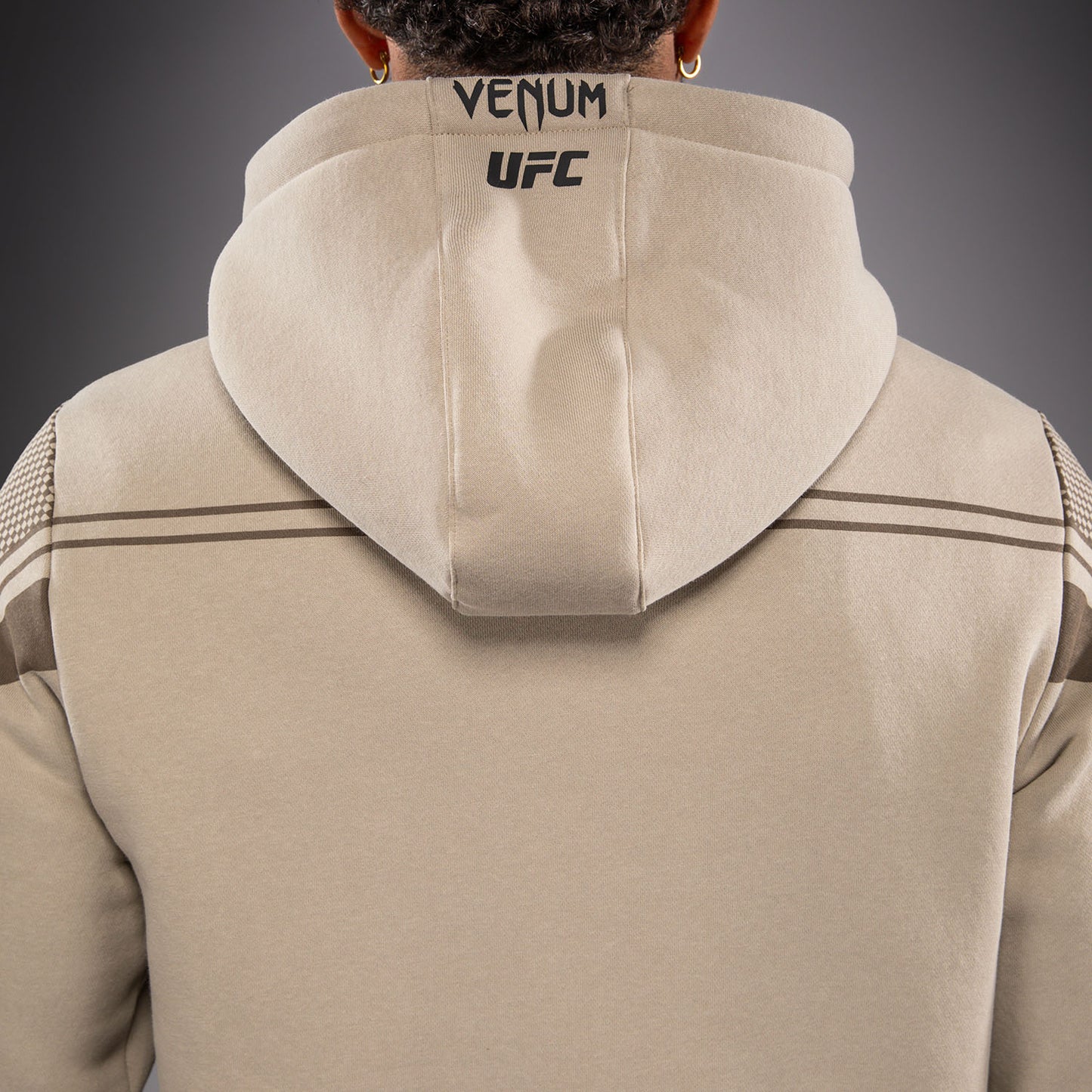 Venum UFC Unity by Venum Authentic Fight Week 男子套头连帽衫 - 沙色