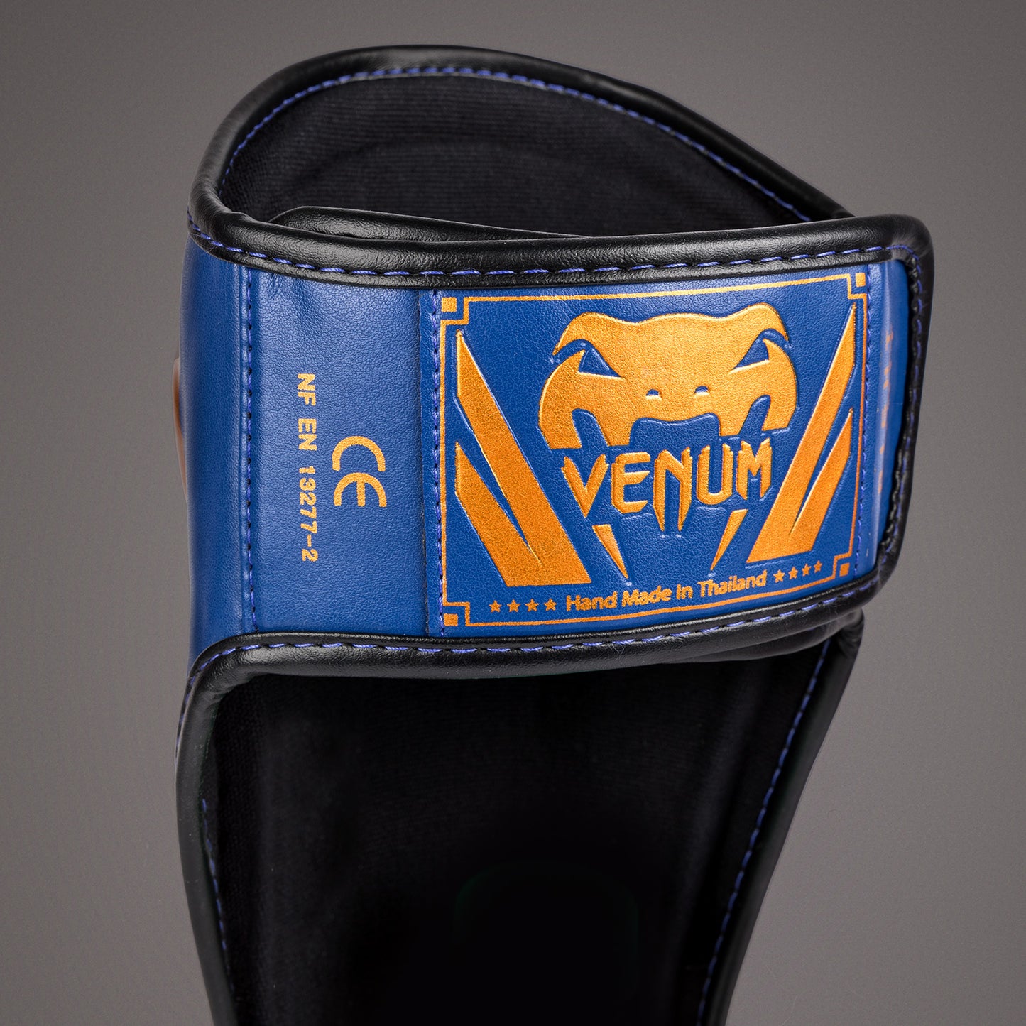 Venum Elite 护胫 – 皇室蓝 – 特别版