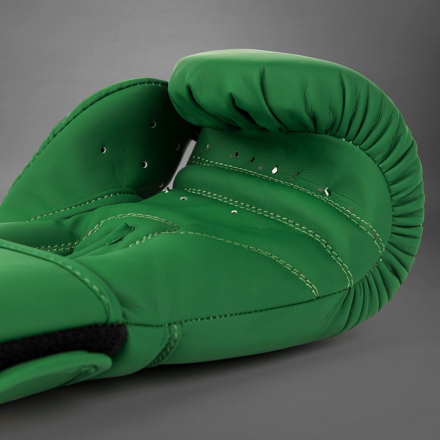Venum Contender 1.5 拳击手套 – 森林绿