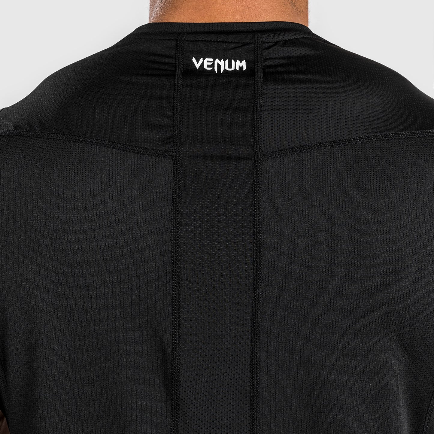 Venum Attack Dry-Tech T恤 - 黑色