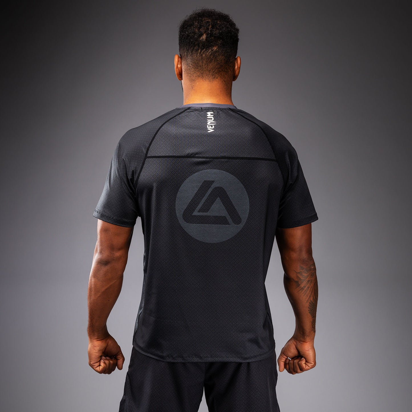 Venum X Roger Gracie Academy Dry Tech T恤 – 黑色