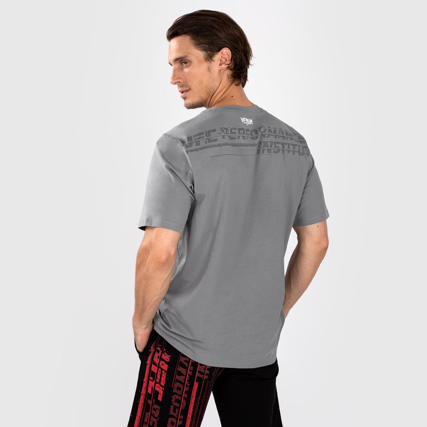 UFC Venum Performance Institute 2.0 男士T恤 – 花灰色