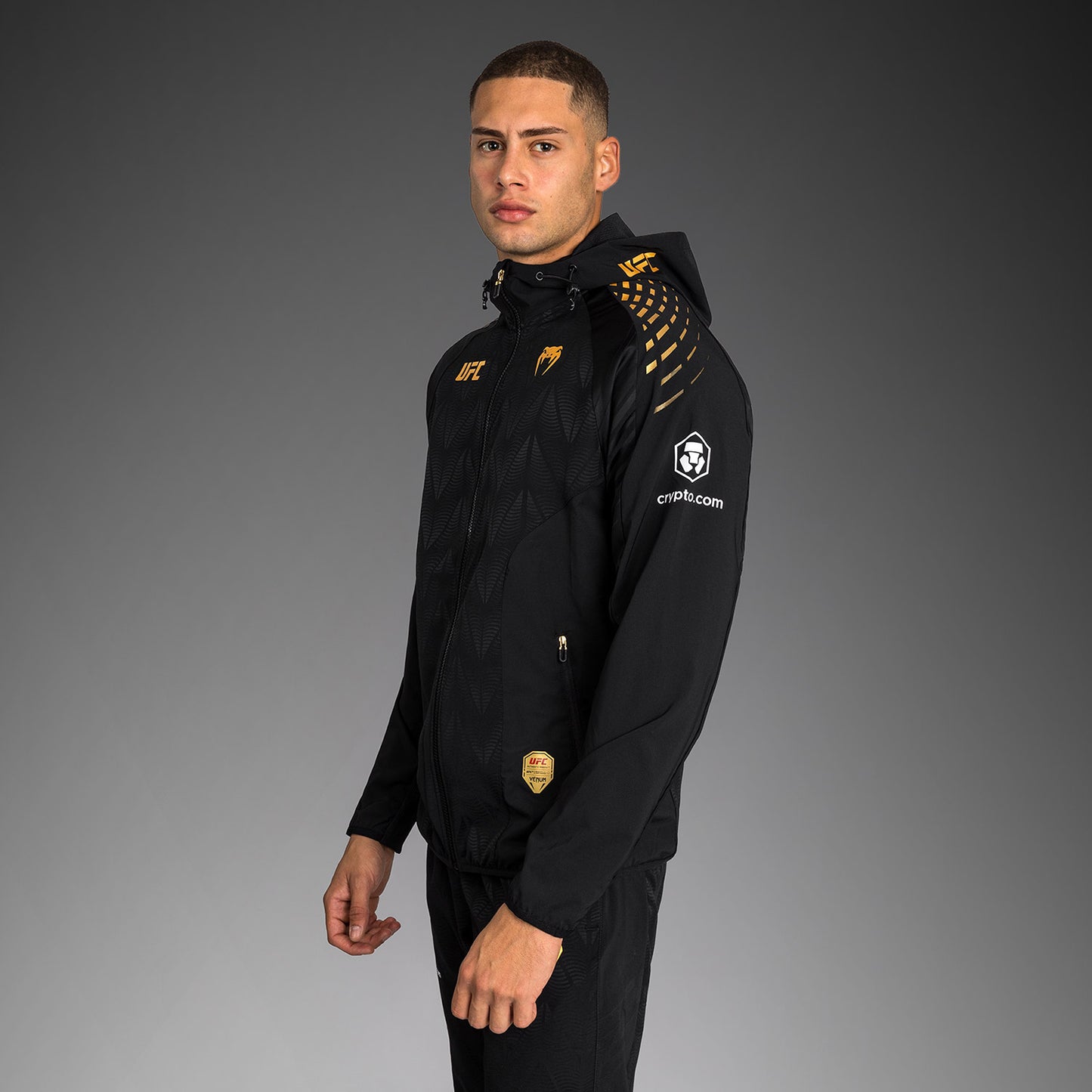 男士款 UFC Zenith by Venum Champion 正品比赛入场连帽衫