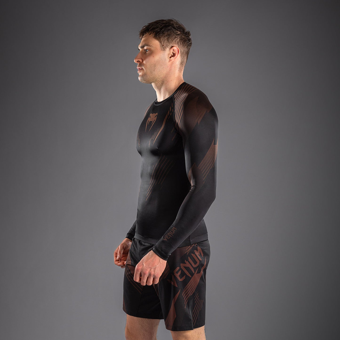 NO-GI 6.0 长袖紧身防磨衣 – 黑色/棕色