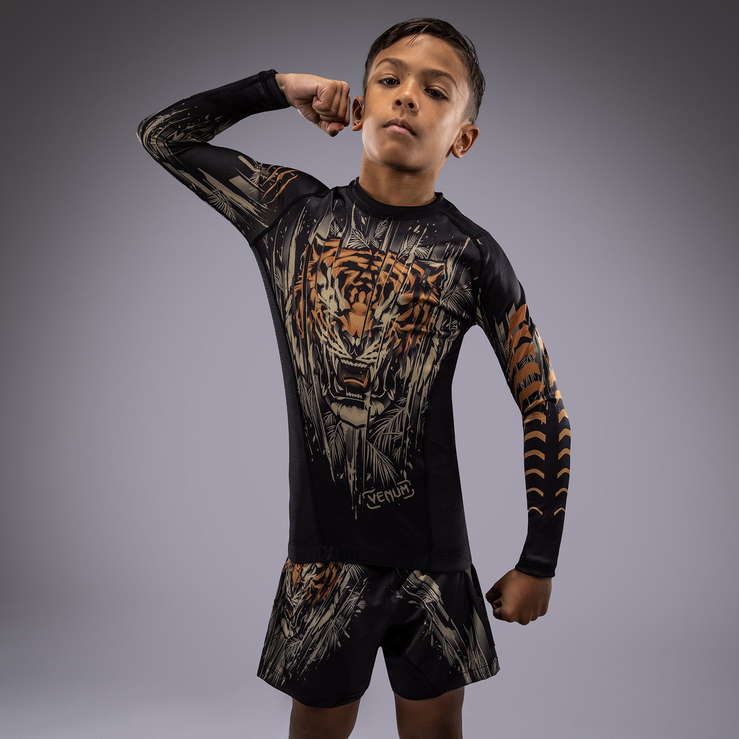 Venum Tiger 儿童款长袖紧身防磨衣 – 黑色/荧光橙