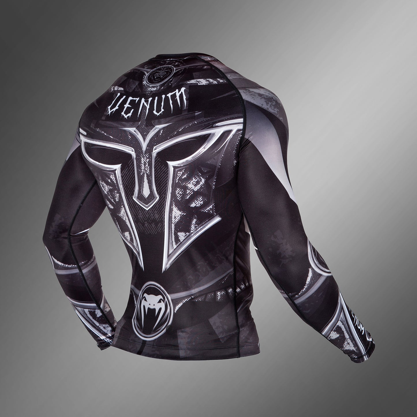 Venum Gladiator 3.0 紧身防磨衣–长袖–黑色/白色