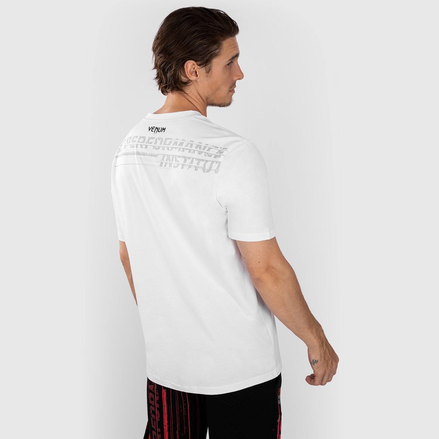 UFC Venum Performance Institute 2.0 男士T恤 – 白色