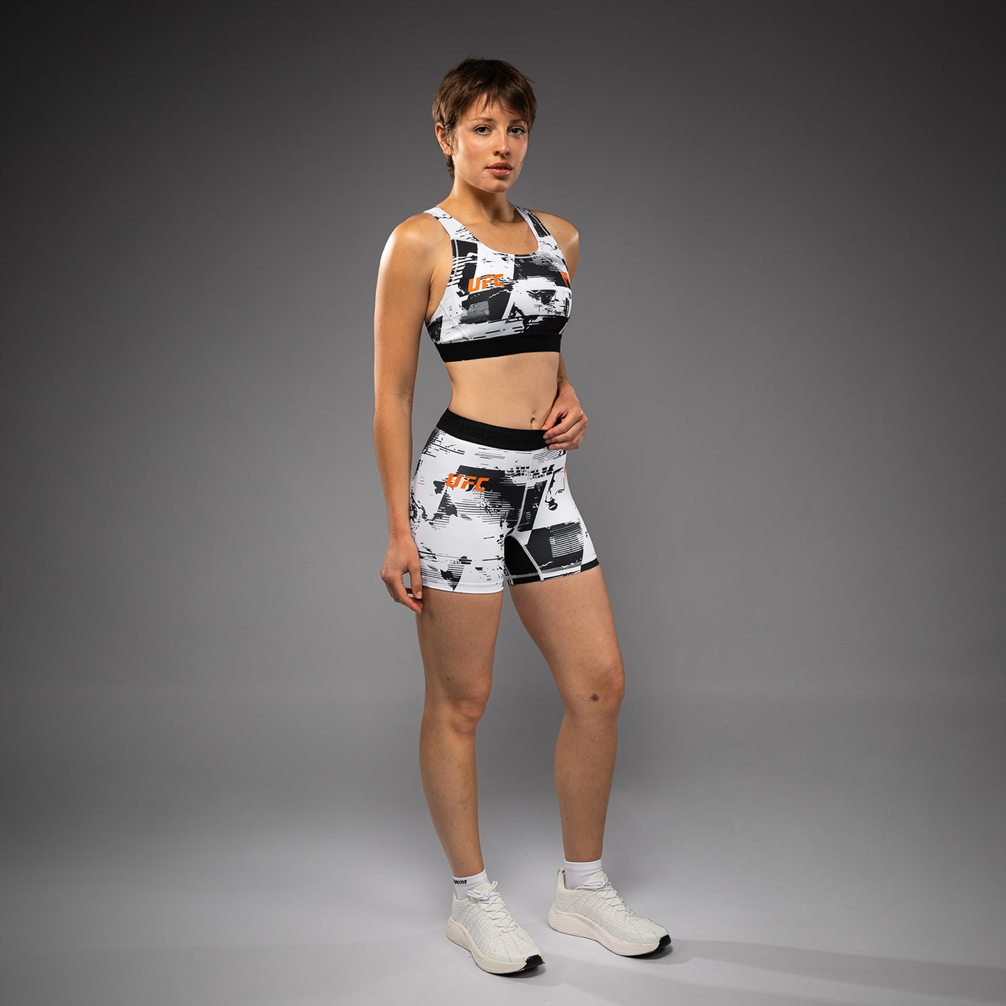Women’s UFC Zenith by Venum 白色 正品格斗周性能综合格斗短裤