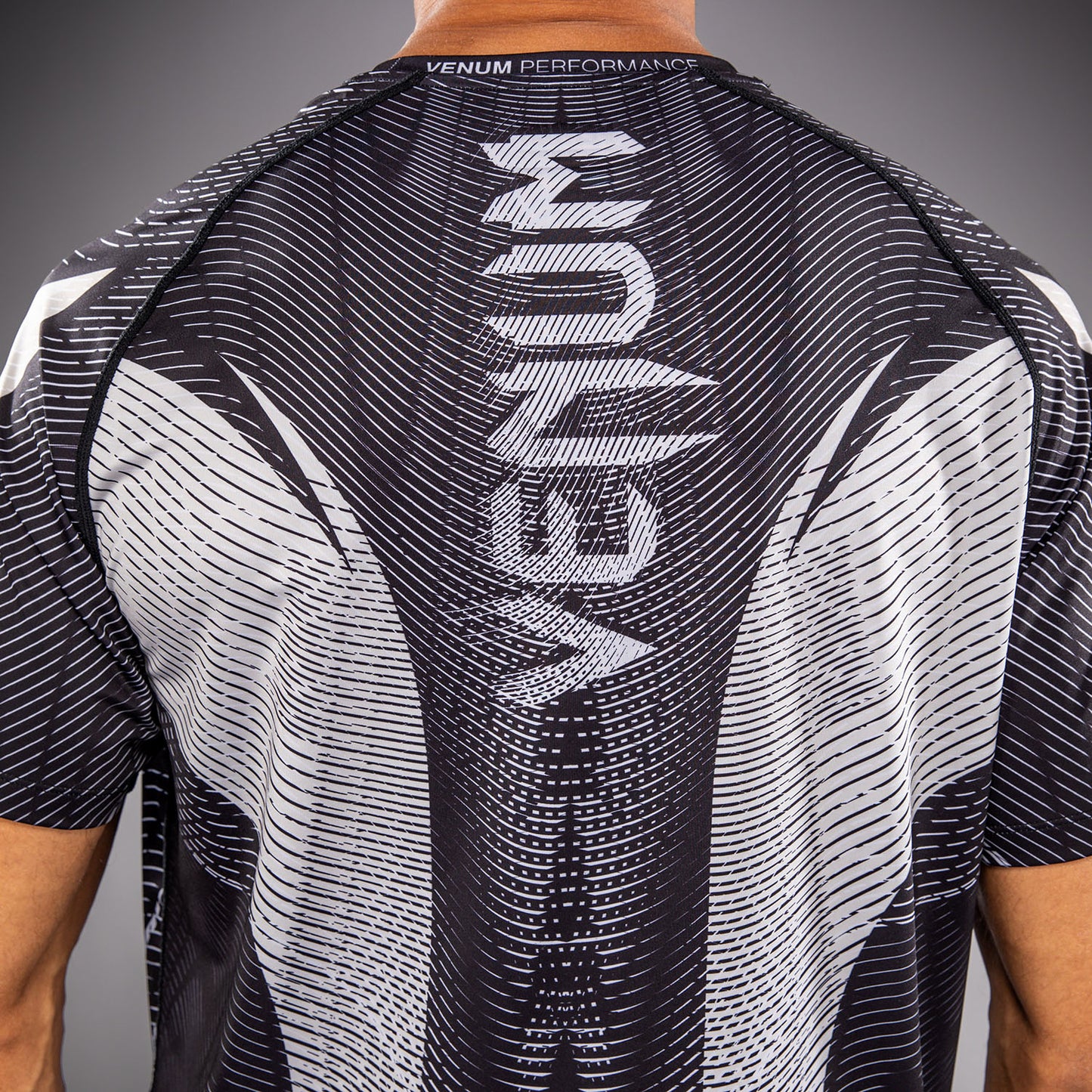 Venum Galactic 3.0 Dry Tech T恤 - 奶白色/黑色