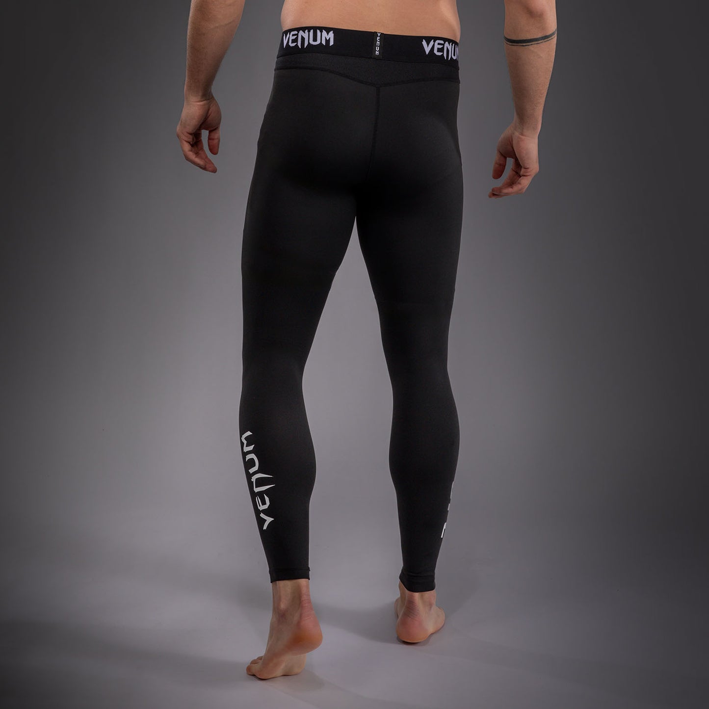 Venum UFC Unity by Venum Authentic Fight Week 男子功能压缩长裤 - 黑色