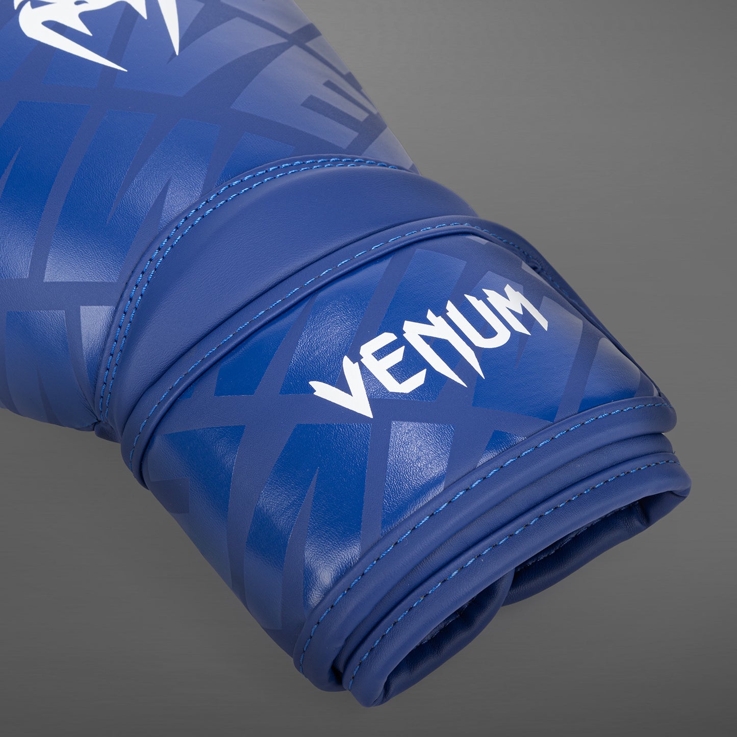 Venum Contender 1.5 XT 拳击手套 – 白色/蓝色
