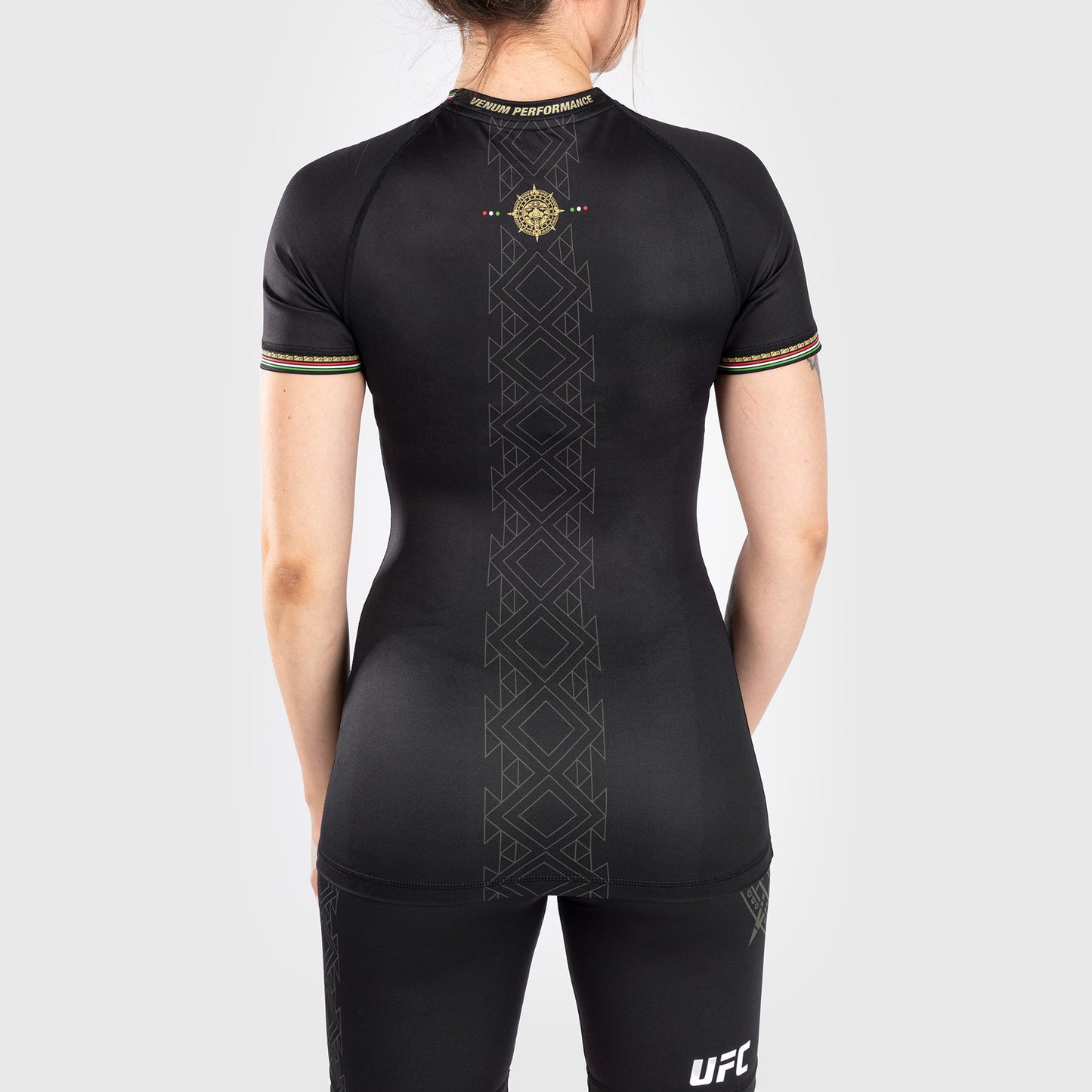 Noche UFC By Venum Authentic Fight Night 女士紧身防磨衣–黑色