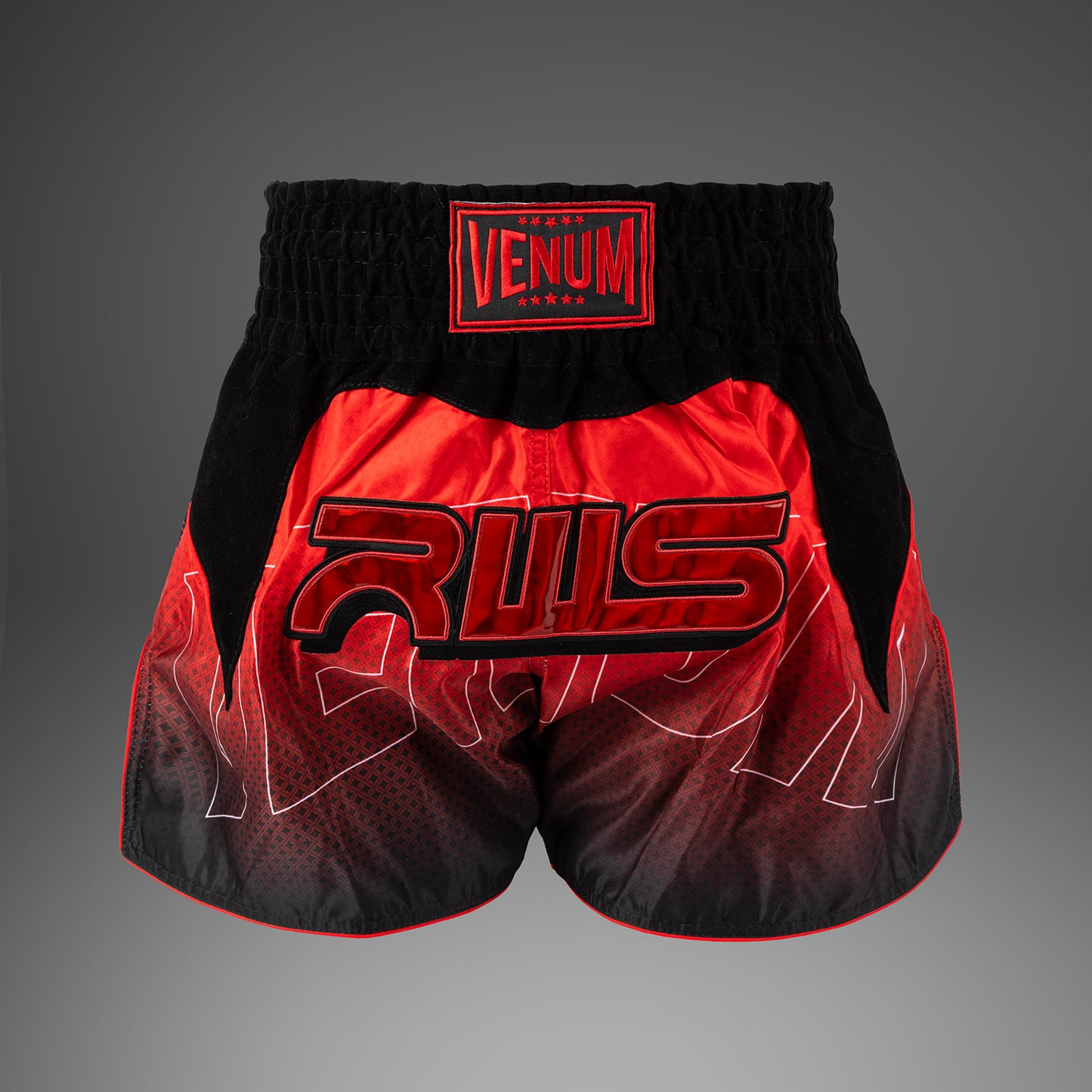 Venum x RWS 2.0 泰拳短裤 – 黑色/红色
