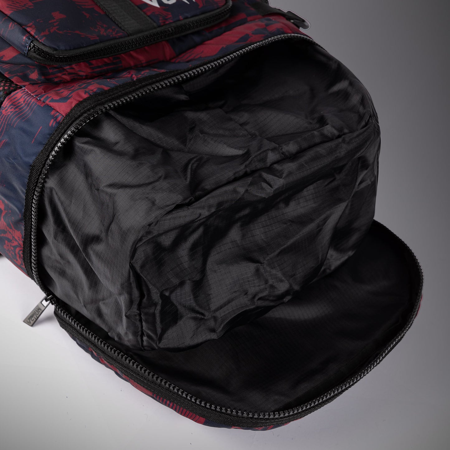 Unisex UFC Zenith by Venum 酒红色正品赛周装备包（48L）