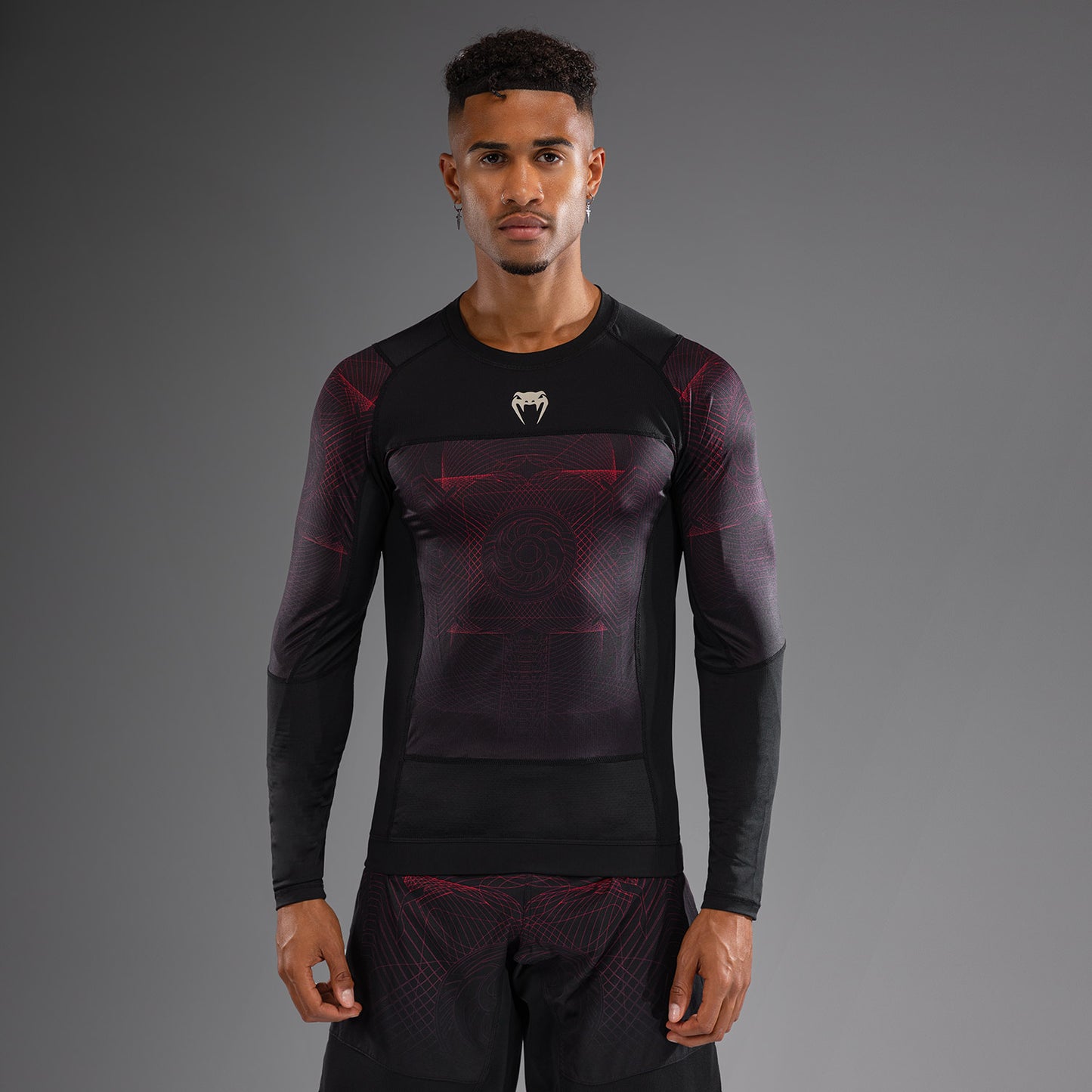 Venum G-Fit Air 男士长袖紧身防磨衣 – 深黑色/火红色