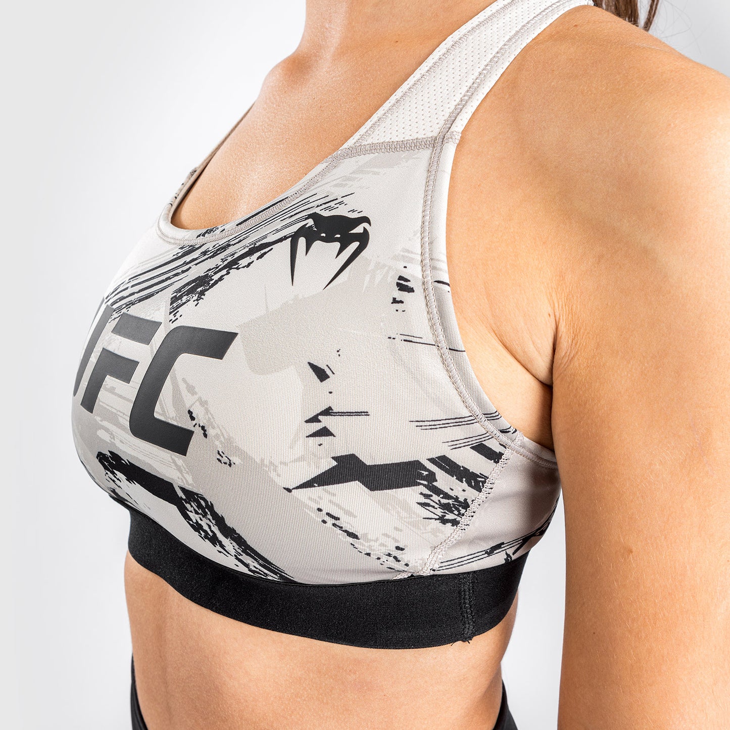 Venum UFC Authentic Fight Week 2.0 女士运动内衣 - 沙色/黑色