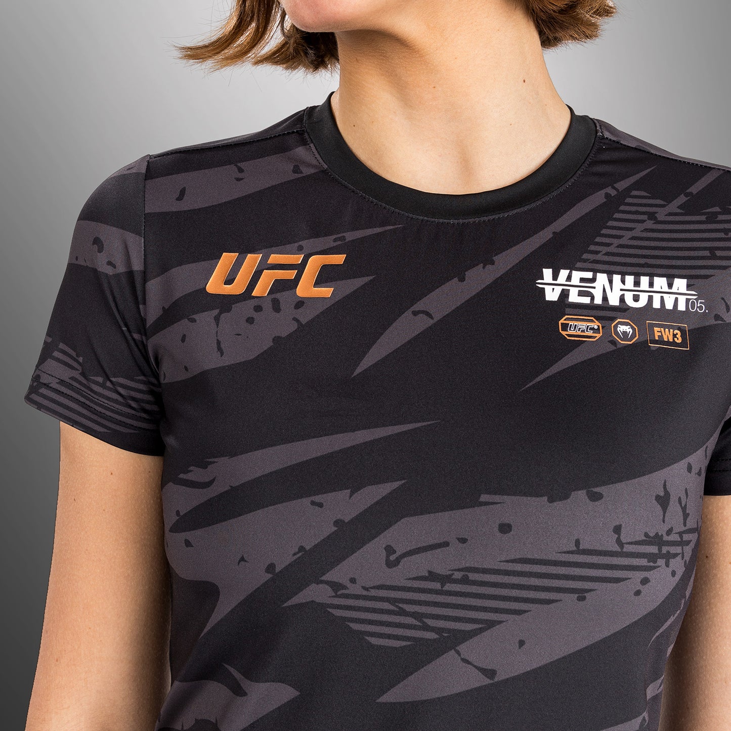 UFC Adrenaline by Venum Fight Week 女士 Dry Tech T恤 – 城市迷彩