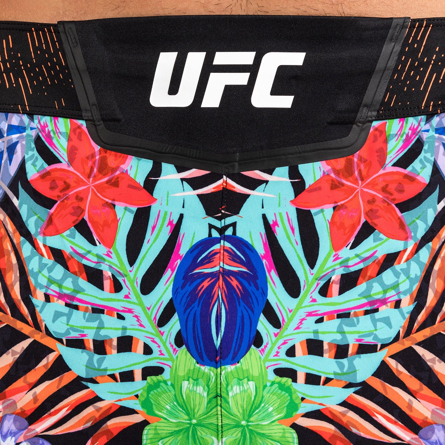 男士Venum UFC Unrivaled 蓝色Dustin Poirier长款格斗短裤