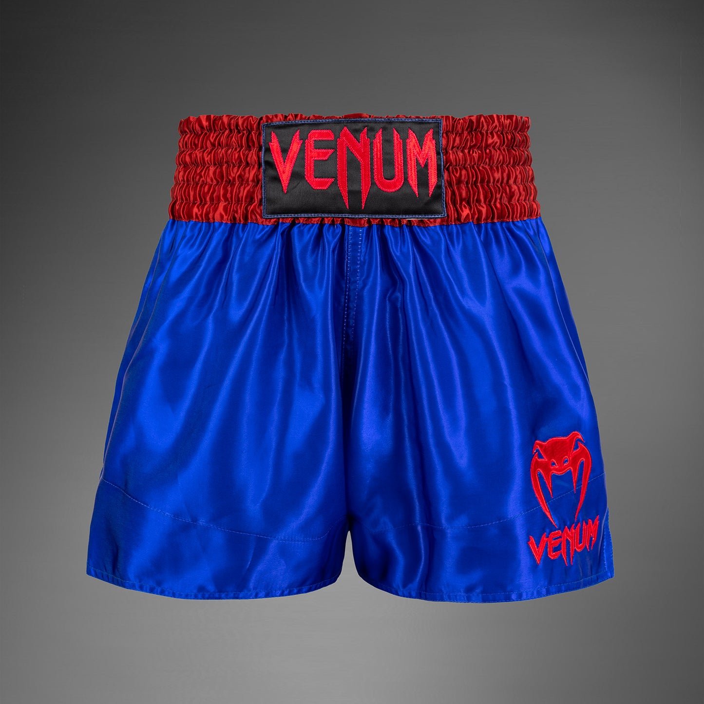 Venum Classic 泰拳短裤 – 藏青色/红色