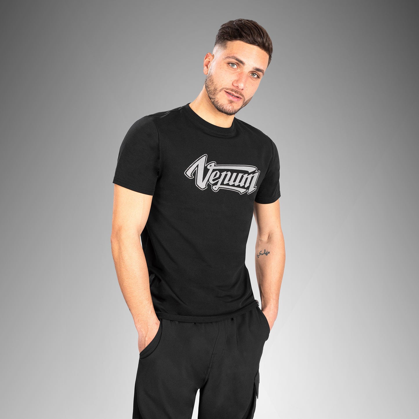 Venum Absolute 2.0 Adjusted Fit T恤–黑色/银色