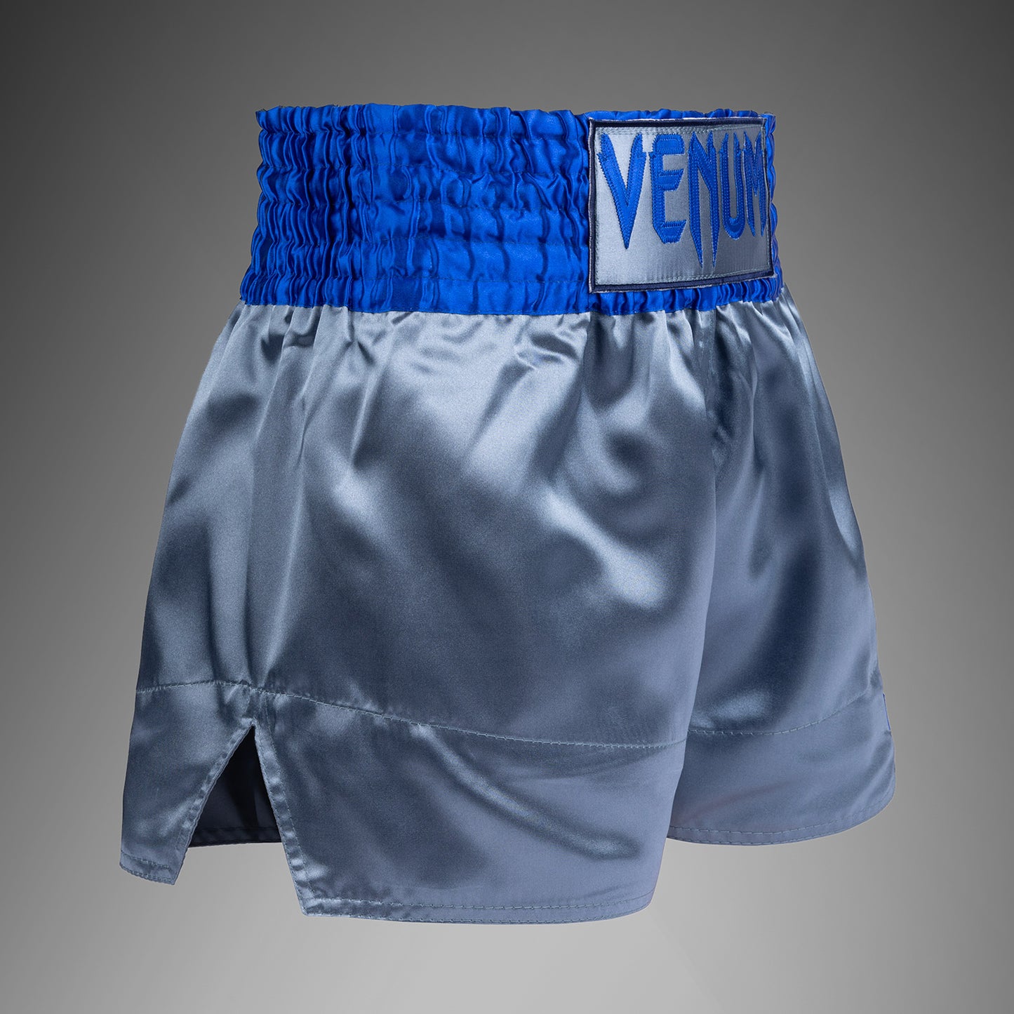 Venum Classic 泰拳短裤 – 灰色