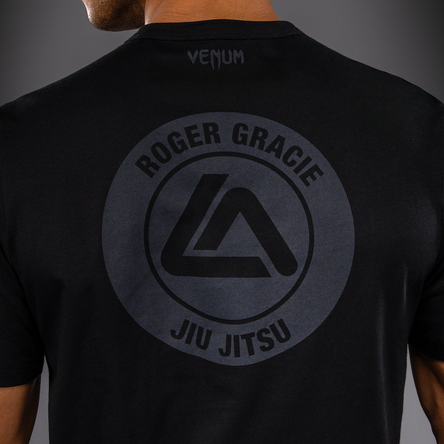 Venum X Roger Gracie Academy T恤 – 黑色